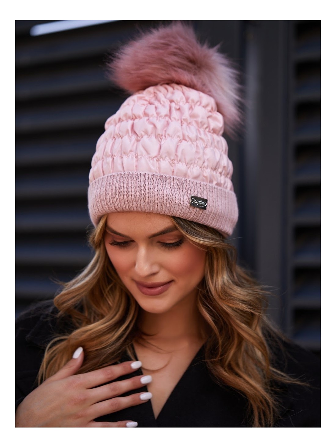 Wintermütze aus Baumwolle mit Bommel, rosa C31 - Online-Shop - Boutique